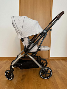 Прогулочная коляска Cybex Eezy S Twist+ 2 (1 фото из 10)