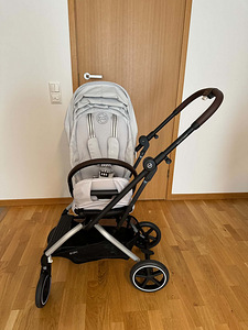 Прогулочная коляска Cybex Eezy S Twist+ 2 (6 фото из 10)