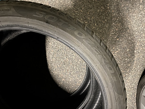255/35 21 98V M+S Pirelli Sottozero 3 (7 фото из 9)