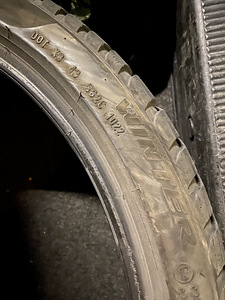 255/35 21 98V M+S Pirelli Sottozero 3 (8 фото из 9)