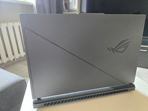 ASUS ROG STRIX G814GI I7-13650HX RTX-4070 (6 фото из 7)