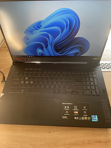 Asus (8 фото из 8)