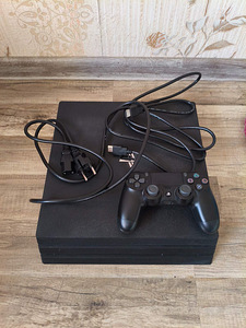 Sony Playstation 4 Pro 1Tb (2 foto / 2)