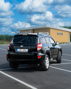 Toyota RAV4 Luxury 4WD LPG (4 фото из 15)