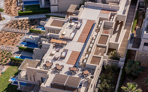 CREEK HOTEL & RESIDENCES (6 фото из 10)
