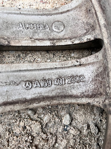 Mercedes Valuveljed 17" + Talverehvid (5 foto / 7)