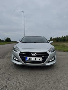 Hyundai i30 1.4 66 кВт (2 фото из 11)
