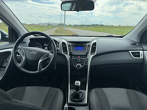 Hyundai i30 1.4 66 кВт (8 фото из 11)