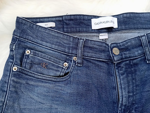 Calvin Klein teksad W33/L32 slim- fit (puuvill ja lyocell) (3 foto / 6)