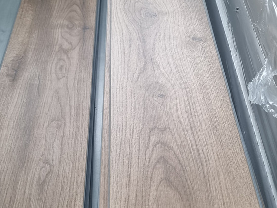 LVT parkett uus ca 25m2