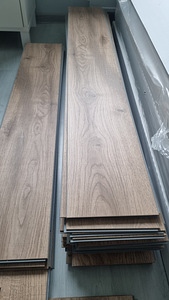 LVT parkett uus ca 25m2 (1 foto / 3)