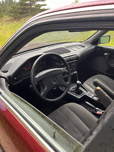 BMW E34 525tds (6 фото из 10)