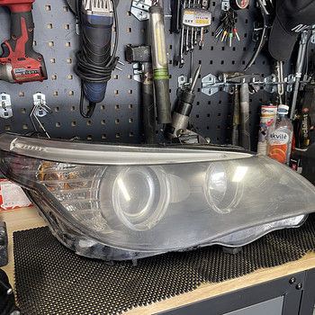 Передние фары facelift BMW e60