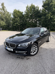 BMW 730 Xdrive (1 фото из 9)