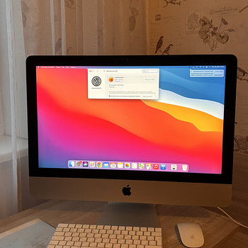 iMac (Retina 4K, 21.5-inch, 2017)