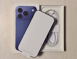 Apple iPhone 17 Pro Deep Blue 256GB новый, гарантия 07.2027 (2 фото из 3)