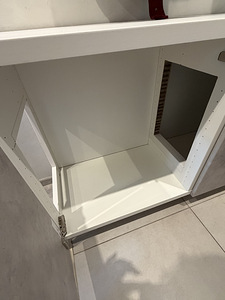Kassiliivakasti kapp (IKEA) / peidetud kassitualeti kapp (4 foto / 6)
