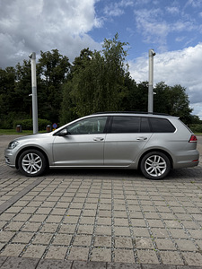 Volkswagen Golf Variant 2.0 TDI 110kW (6 фото из 14)