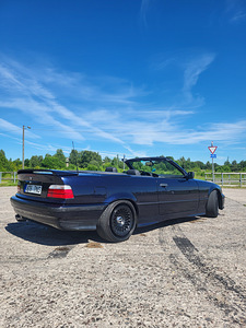 BMW 318 2.8 142кВт (12 фото из 14)