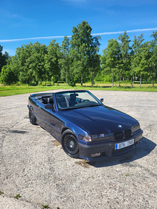 BMW 318 2.8 142кВт (13 фото из 14)