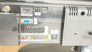 Samsung LE32c350 teler (2 foto / 2)