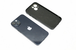 Телефон Apple iPhone 14 128GB (3 фото из 3)