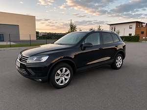 Volkswagen Touareg 3.0 193kW (2 foto / 8)