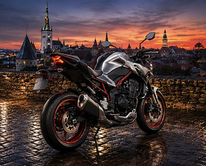 Kawasaki Z 900 92kW (2 foto / 3)