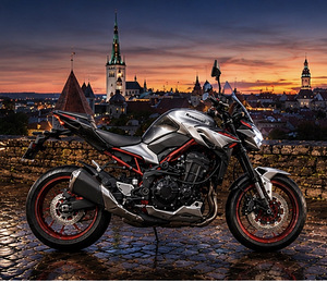 Kawasaki Z 900 92kW (3 foto / 3)