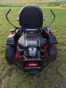 Газонокосилка с нулевым радиусом разворота Toro MX4275T (3 фото из 6)