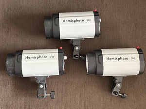 Elinchrome d-lite4it 2tk Hemisphere 300 3tk (2 foto / 2)