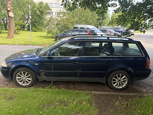 Volkswagen Passat 1.9 TDI 74KW (3 foto / 6)