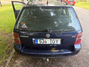 Volkswagen Passat 1.9 TDI 74KW (4 foto / 6)