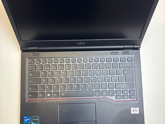Fujitsu LifeBook E5411