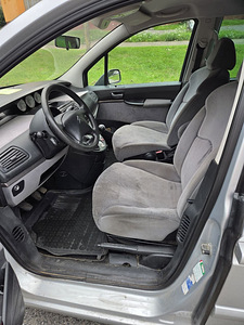 Citroen C8 2.2HDI 2008 (14 foto / 15)