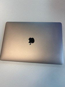 Apple MacBook Pro 13" 2020 (2 фото из 4)