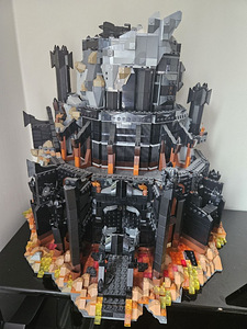 Lego - Barad-dûr (2 фото из 4)