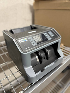 Счётчик банкнот Ratiotec rapidcount S 275 (1 фото из 3)