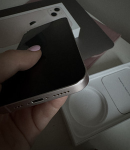 iPhone 13 128 GB, розовый (6 фото из 6)