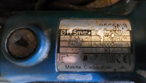 Щеточная шлифовальная машина MAKITA 125 мм (2 фото из 4)