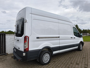 Ford Transit 2.2 TDCi 92 kW (8 foto / 10)
