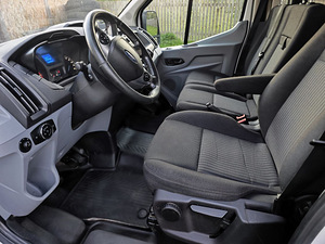 Ford Transit 2.2 TDCi 92 kW (10 foto / 10)