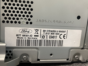 Автомагнитола FORD S-MAX BLAUPUNKT (4 фото из 5)