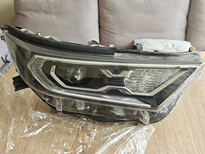 Фара Rav4 (3 фото из 4)