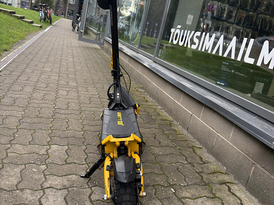 VSETT 10+ elektritõukeratas 60V/25,6Ah – värskelt hooldatud