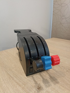 Logitech flight yoke system + педали (5 фото из 5)