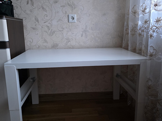 Laste kirjuruslaud IKEA PAHL
