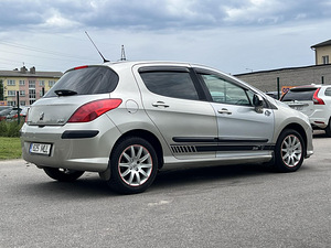 PEUGEOT 308 (7 foto / 11)