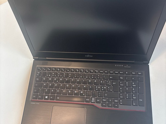 Fujitsu LifeBook U7510