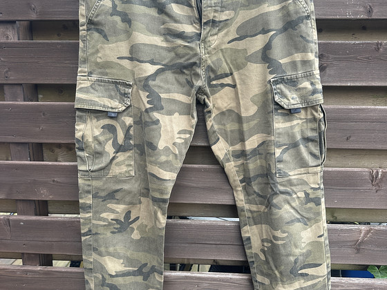 Cargo püksid (W32 / L30)